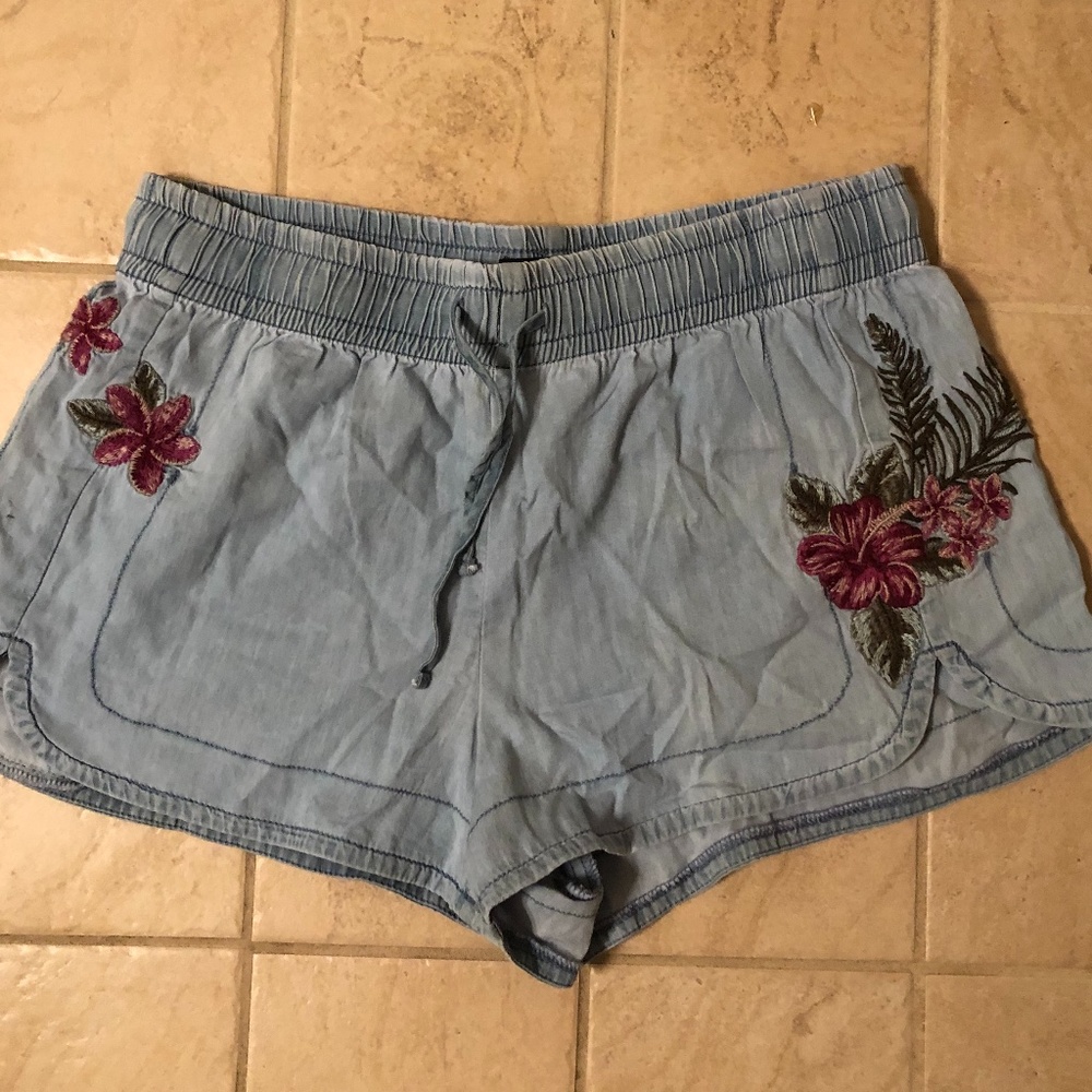 Express Floral Shorts